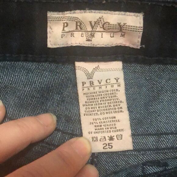 Prvcy Premium Jeans   - Picture 6 of 6